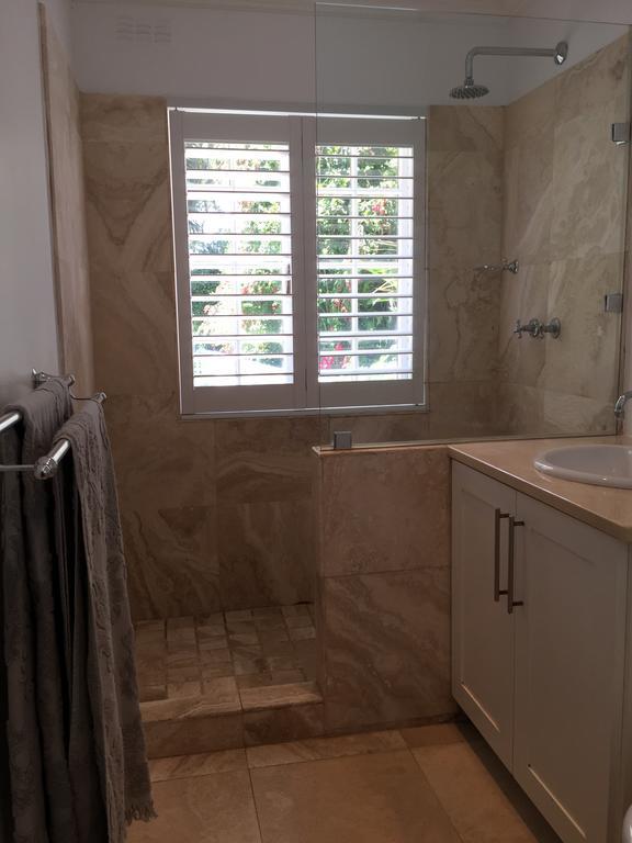The White Manor Bed & Breakfast Cape Town Room photo