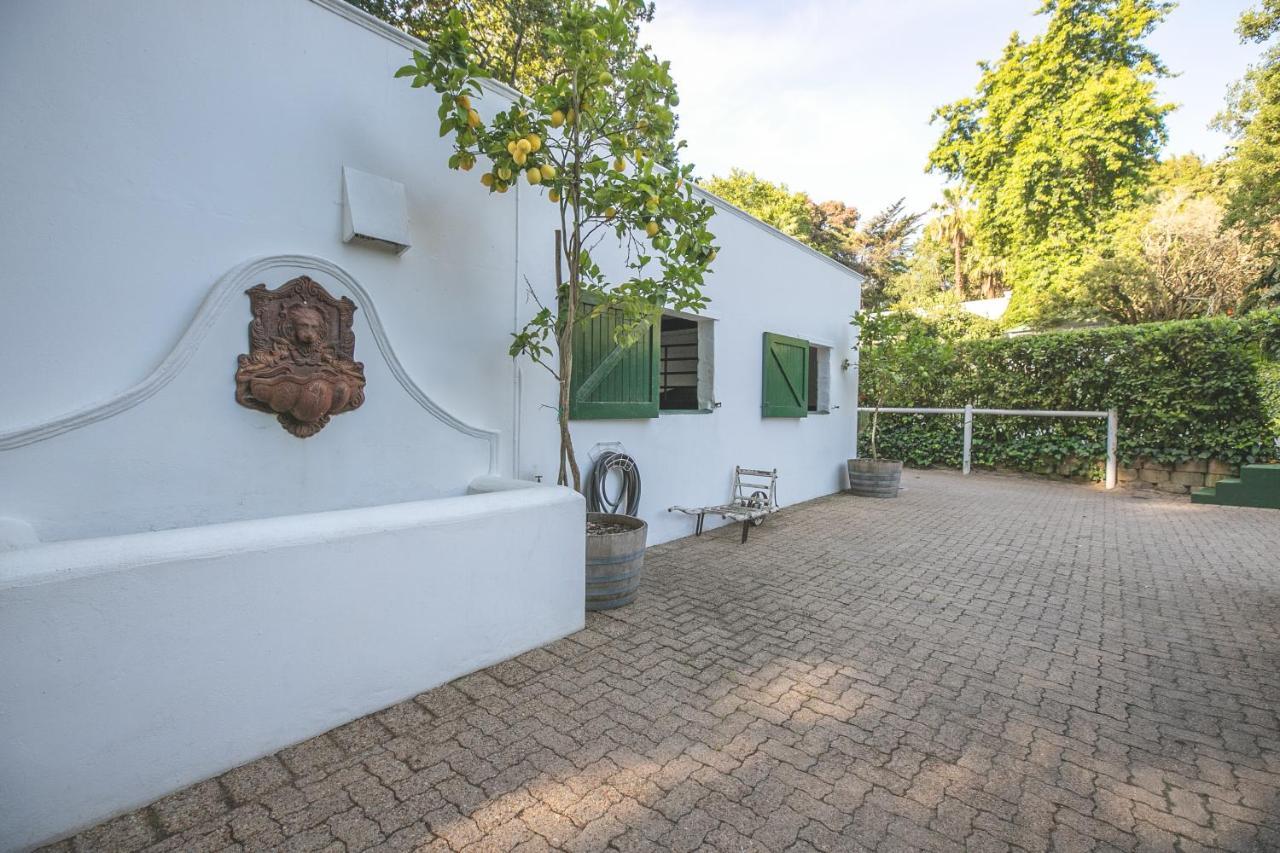 The White Manor Bed & Breakfast Cape Town Exterior photo